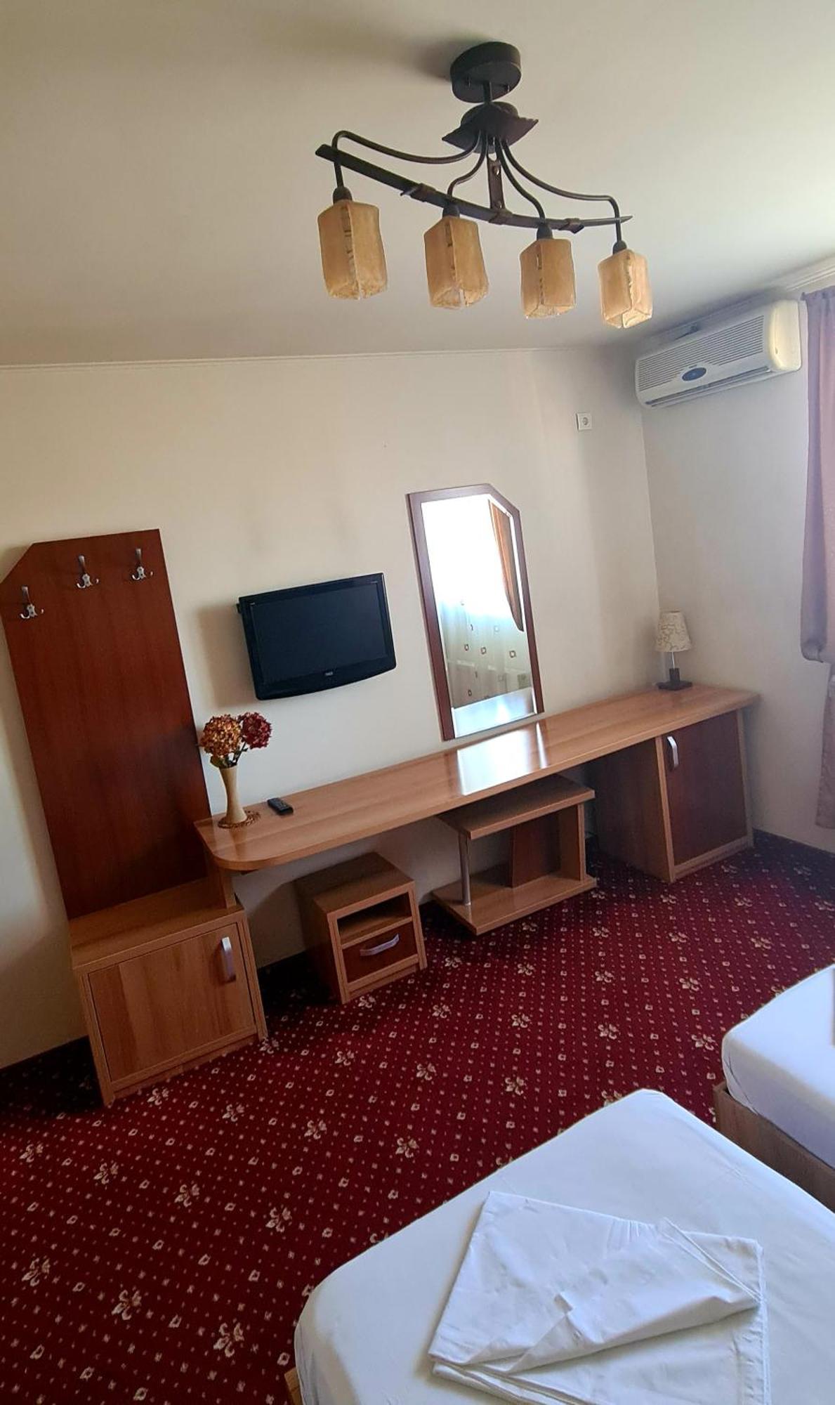 Bărcăneşti Motel Cool الغرفة الصورة